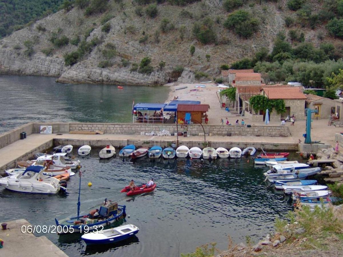 Zora Holiday Home Бели Экстерьер фото